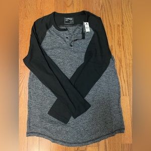 NWT Men’s Double Knit Henley T-Shirt